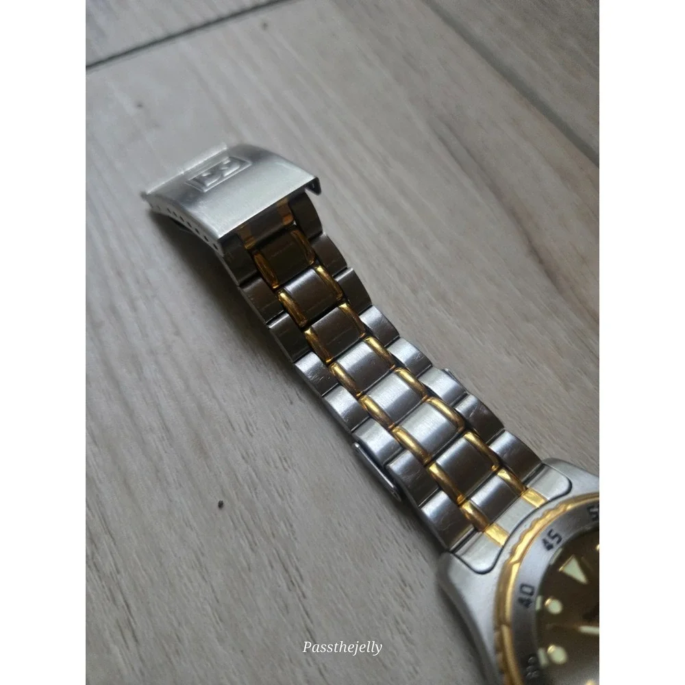 Armitron Watch Mens vtg Durasteel Two Tone Day Date Diver Old Money Heritage